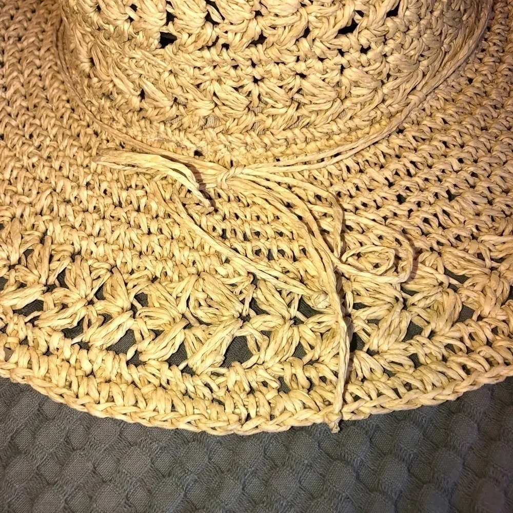 Scala Collection floppy Crochet Hat